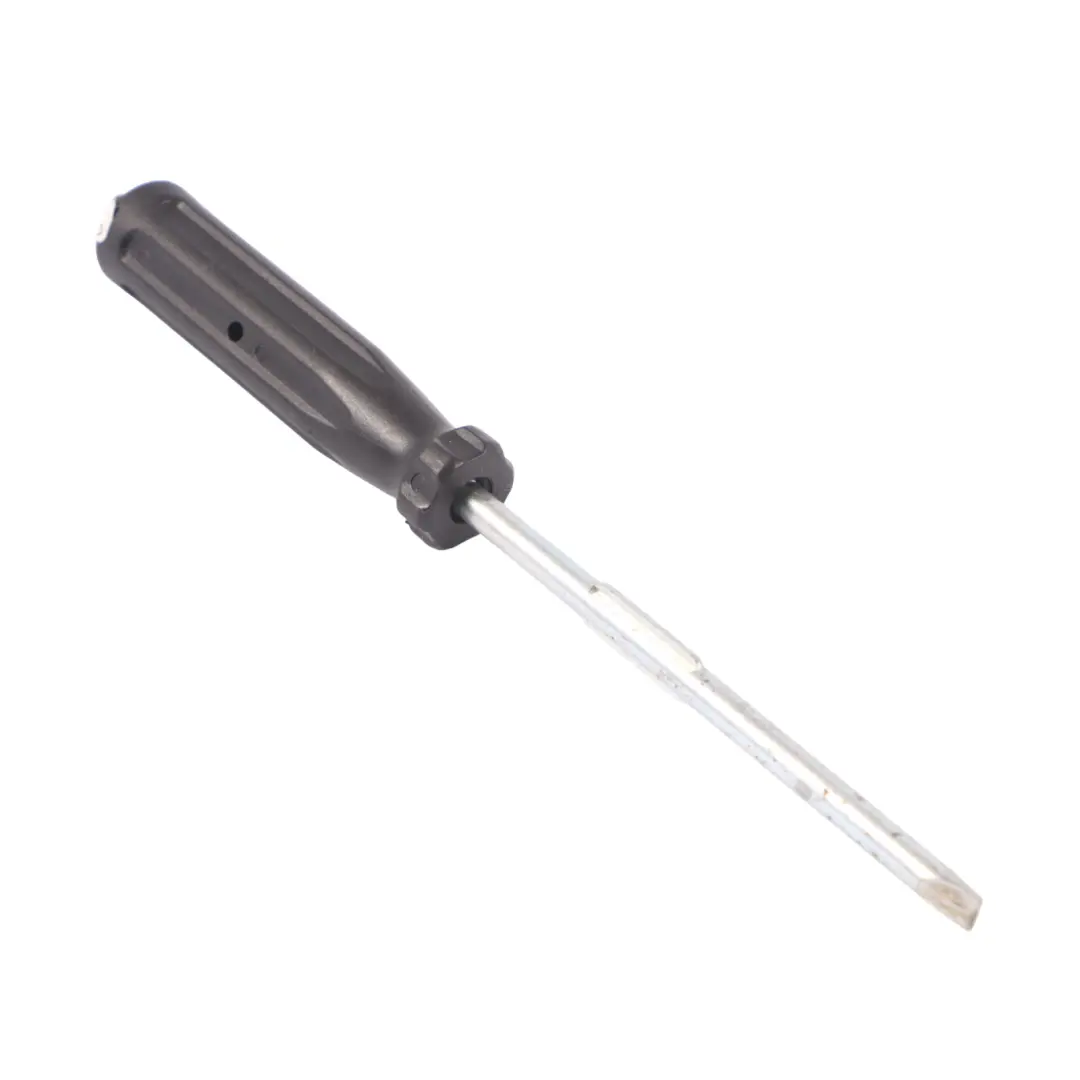 Mercedes Vito W639 Tool Kit Screwdriver - SKU A6395810017 - Part number A6395810017