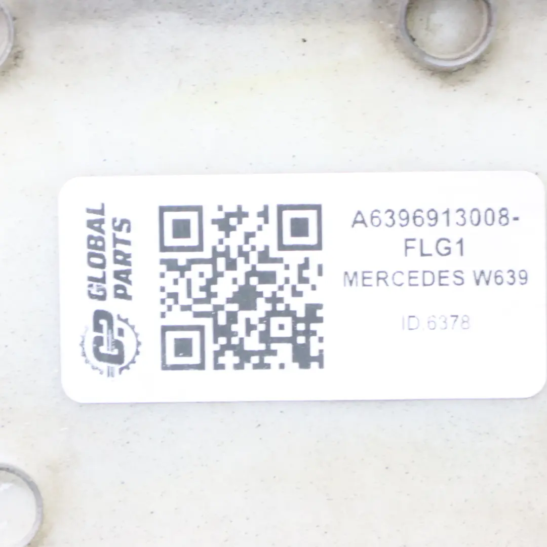 Lateral Cubrecarril Trasero Panel Puerta Corredera Flint Gris 368 para Mercedes W639 con número de pieza A6396913008 Mercedes W639 Lateral Cubrecarril Trasero Panel Puerta Corredera Flint Gris 368 - SKU A6396913008-FLG1 - Número de pieza A6396913008