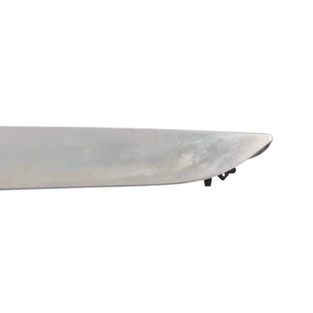 Mercedes Vito W639 Heckkofferraum Nummer Abdeckung Chrom A6397432730 - SKU A6397432730-2 - Teilenummer A6397430082