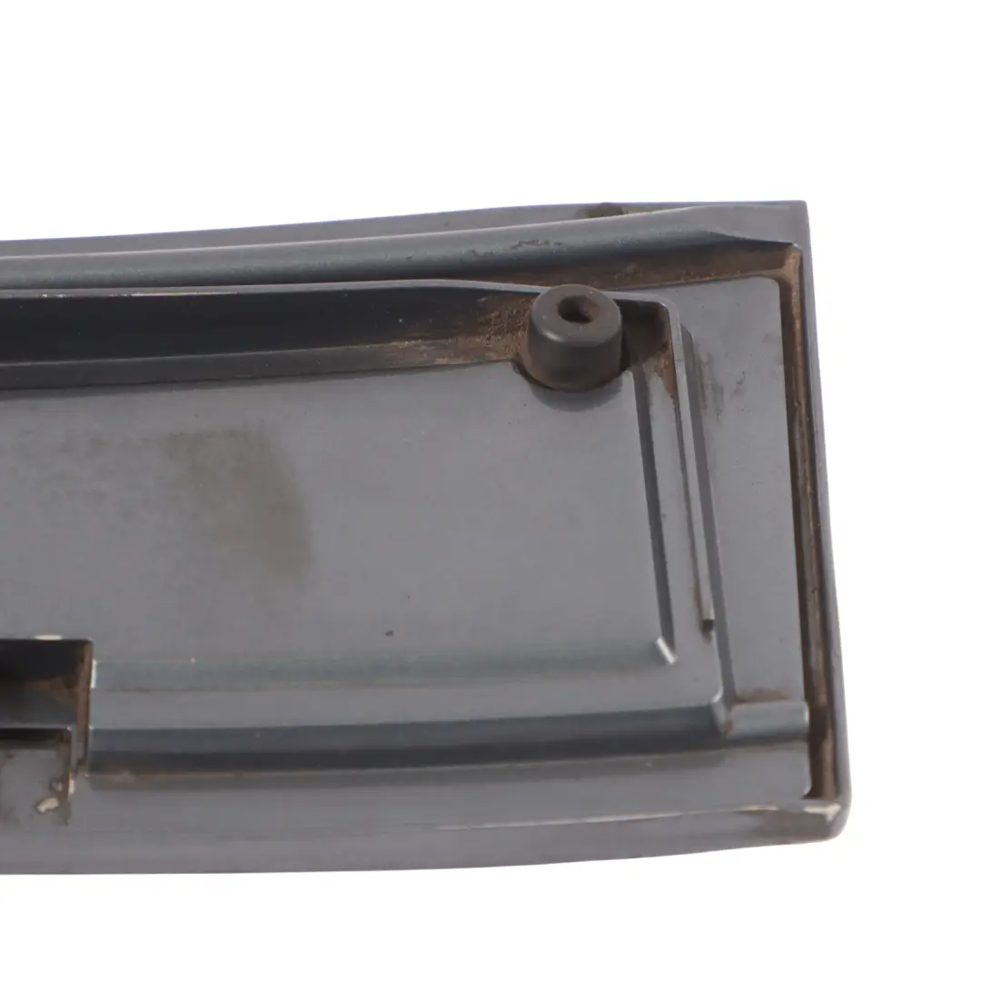 Tapón tapa depósito combustible Gris Flint 368 para Mercedes Vito W639 con número de pieza A6397500304 Mercedes Vito W639 Tapón tapa depósito combustible Gris Flint 368 - SKU A6397500304-FLG1 - Número de pieza A6397500304