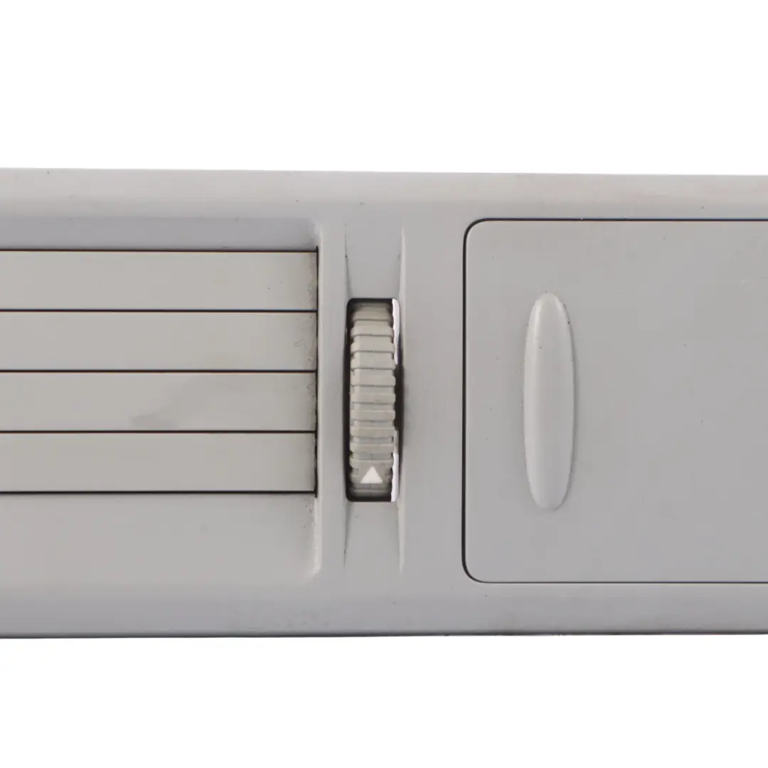 Mercedes W639 Embellecedor Boquilla Ventilación Trasera Izquierdo - SKU A6398302254 - Número de pieza A6398302254