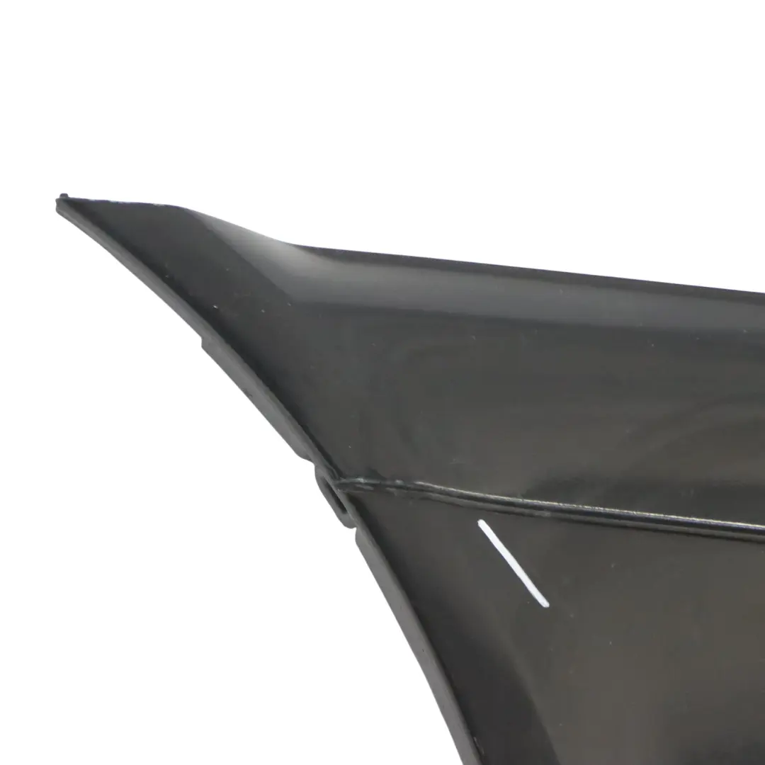 Stoßstange hinten links Eckverkleidung Obsidian Schwarz - 197 für Mercedes Vito W639 mit Teilenummer A6398801471 Mercedes Vito W639 Stoßstange hinten links Eckverkleidung Obsidian Schwarz - 197 - SKU A6398801471-OB1 - Teilenummer A6398801471