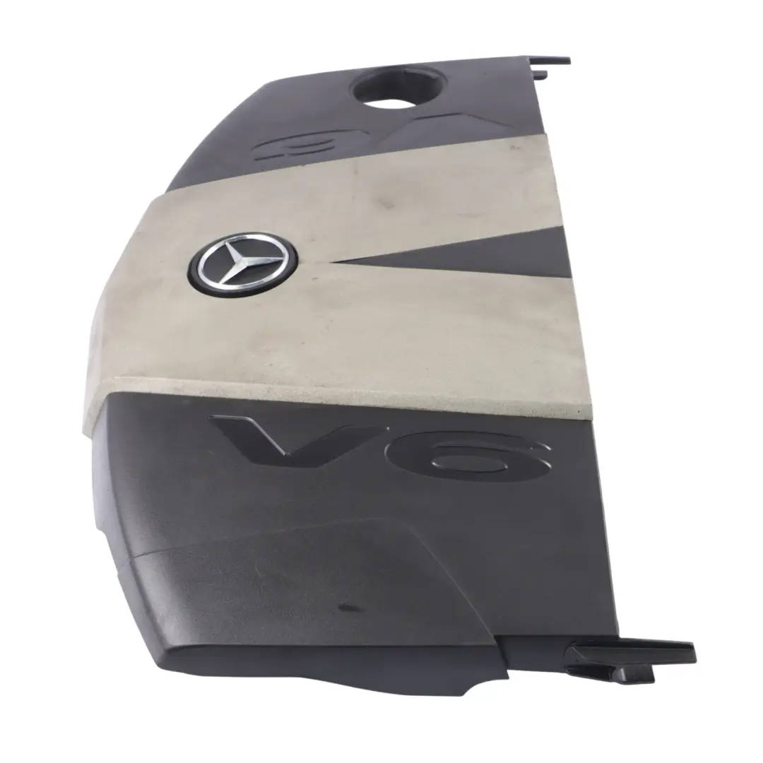 OM642 V6 Diesel Motor Obere Abdeckung Trim Panel für Mercedes R W251 mit Teilenummer A6420106367 Mercedes R W251 OM642 V6 Diesel Motor Obere Abdeckung Trim Panel - SKU A6420106367 - Teilenummer A6420106367
