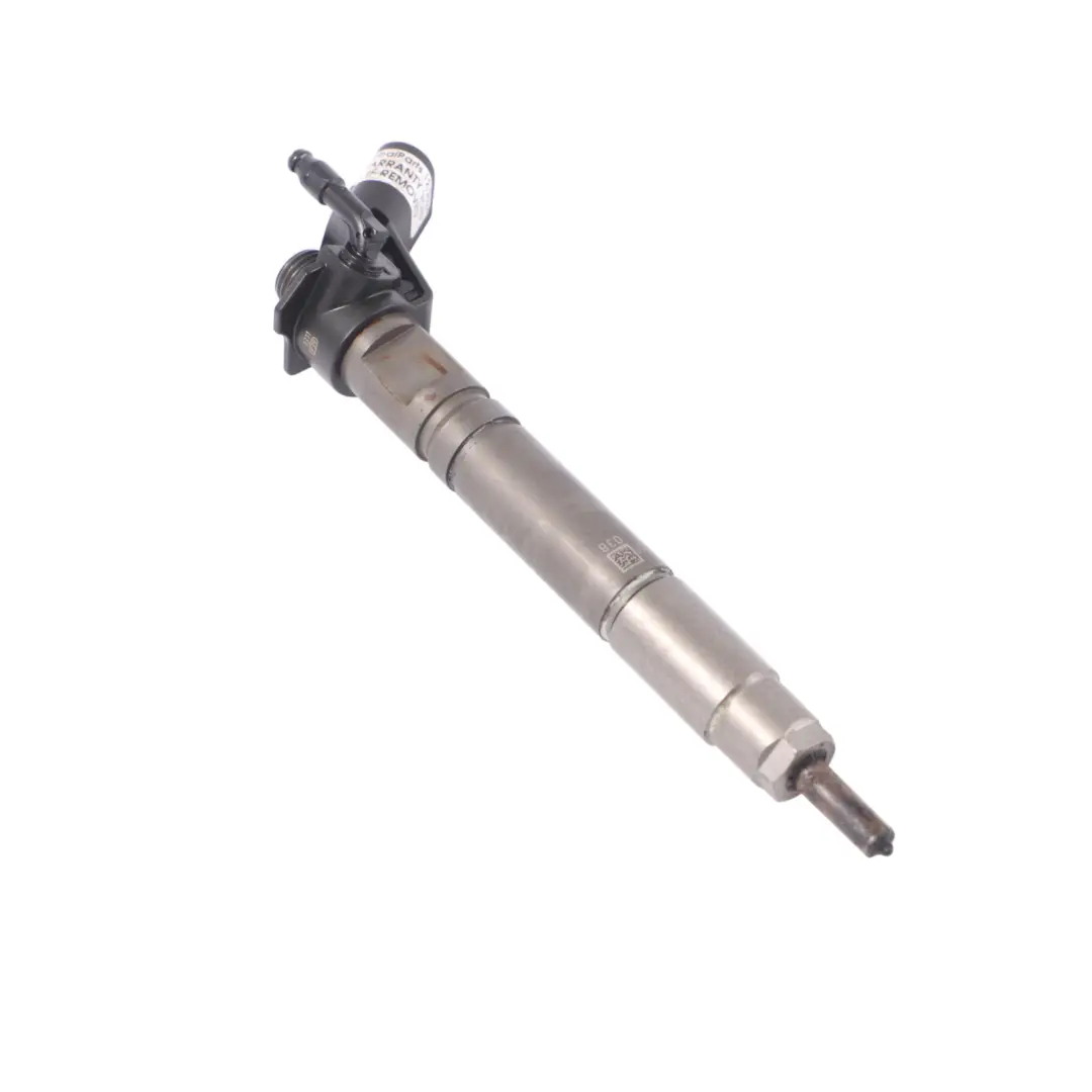 Mercedes Vito W639 OM646 Inyección de combustible diesel Inyector - SKU A6460700300 - Número de pieza A6460700300