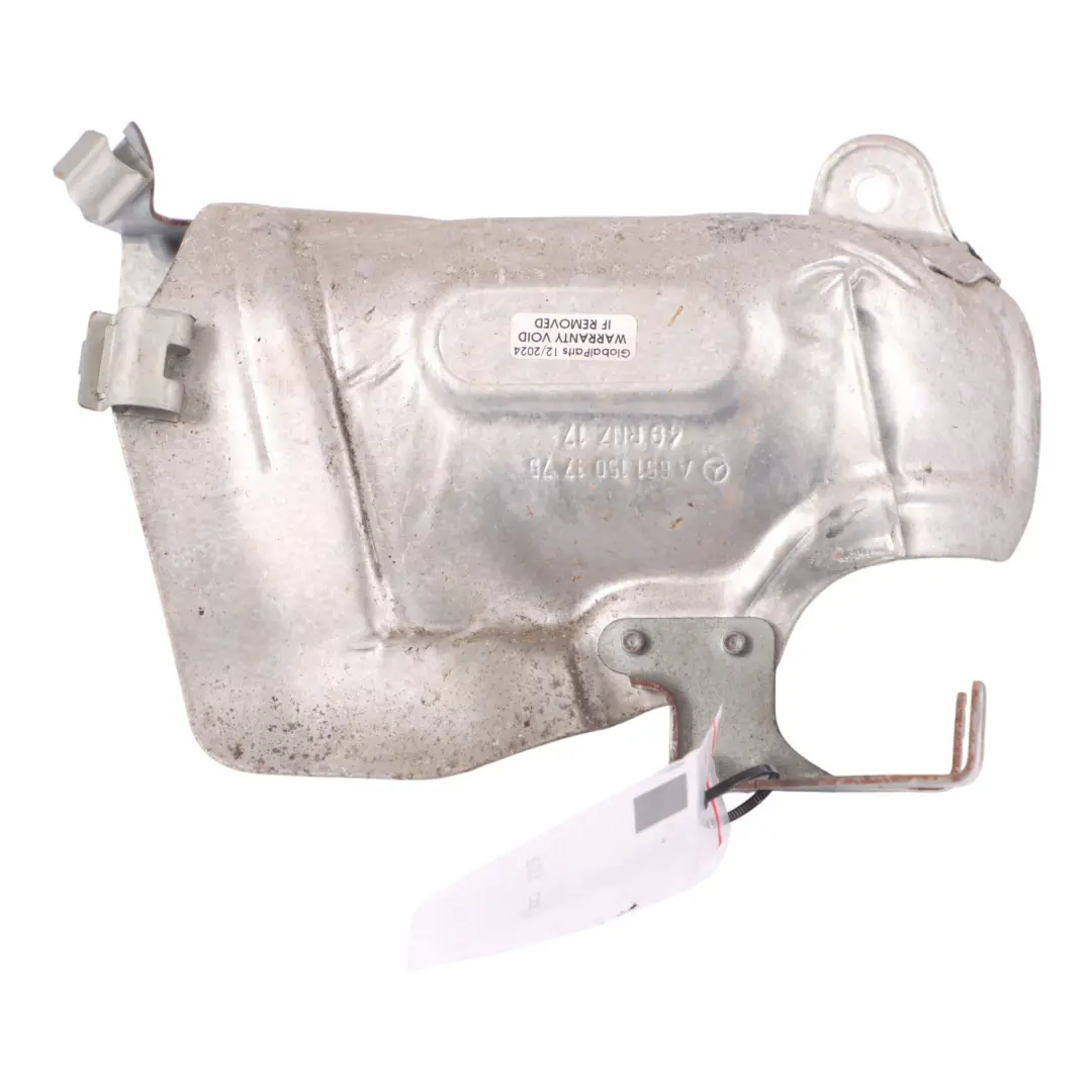 OM651 Hitzeschild Anlasser Abdeckung für Mercedes ML W166 Diesel mit Teilenummer A6511501775 Mercedes ML W166 Diesel OM651 Hitzeschild Anlasser Abdeckung - SKU A6511501775 - Teilenummer A6511501775