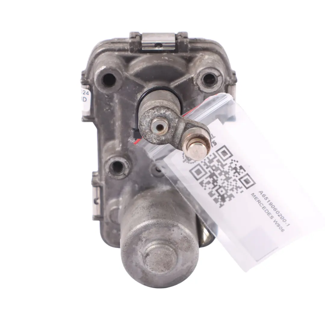 OM651 Turbo Actuator Diesel Control Module Unit to Mercedes W906 with Part number A6519060200 Mercedes W906 OM651 Turbo Actuator Diesel Control Module Unit - SKU A6519060200-1 - Part number A6519060200