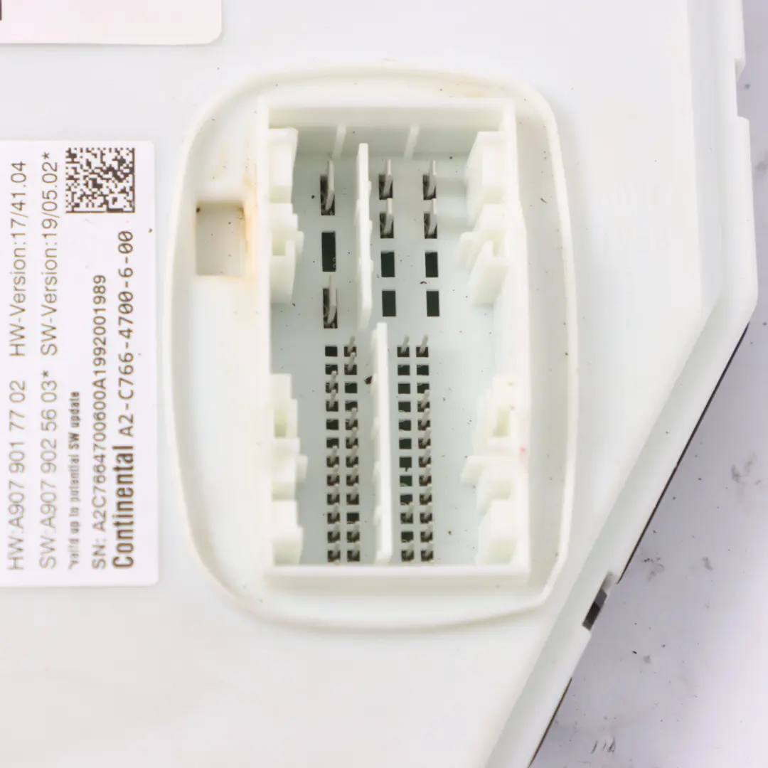 W907 W910 Moduł Komfortu BCM V2 ECU do Mercedes Sprinter o numerze A9079000305 Mercedes Sprinter W907 W910 Moduł Komfortu BCM V2 ECU - SKU A9079000305 - Numer Części A9079000305