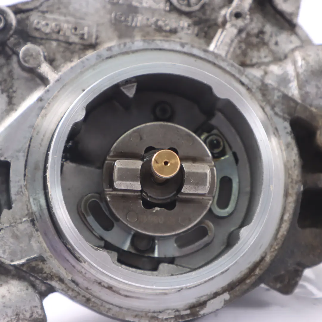 Ford Transit Mk8 2.2 TDCI Diesel Engine Vacuum Pump Unit - SKU BK3Q-2A451-FB - Part number BK3Q-2A451-FB