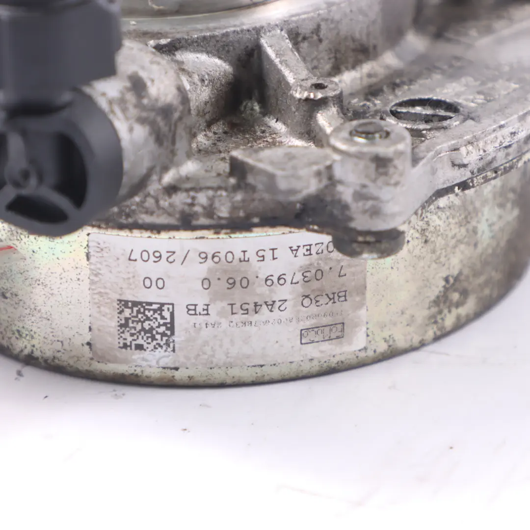 Mk8 2.2 TDCI Diesel Engine Vacuum Pump Unit to Ford Transit with Part number BK3Q-2A451-FB Ford Transit Mk8 2.2 TDCI Diesel Engine Vacuum Pump Unit - SKU BK3Q-2A451-FB - Part number BK3Q-2A451-FB