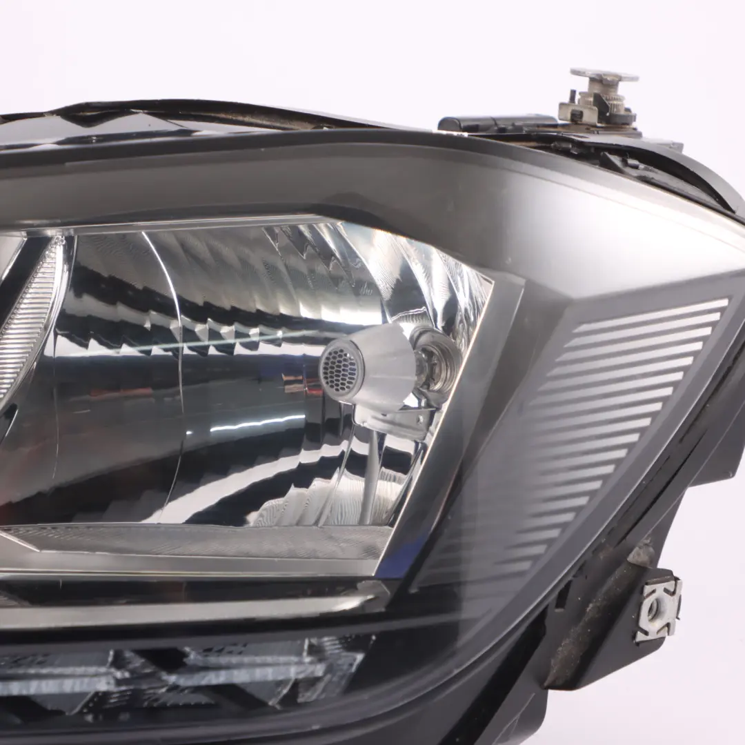 Headlight Headlamp Front Left N/S Lamp to Volkswagen VW Golf SV with Part number 518941005D Volkswagen VW Golf SV Headlight Headlamp Front Left N/S Lamp - SKU RHD-518941005D - Part number 518941005D