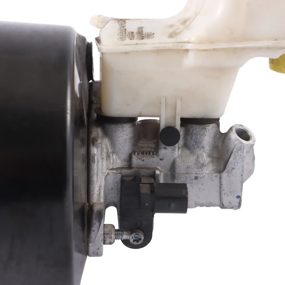 Audi A3 8V 1.6 TDI Diesel Brake Servo Booster Master Cylinder Unit - SKU RHD-5Q2614106D - Part number 5Q2614106D