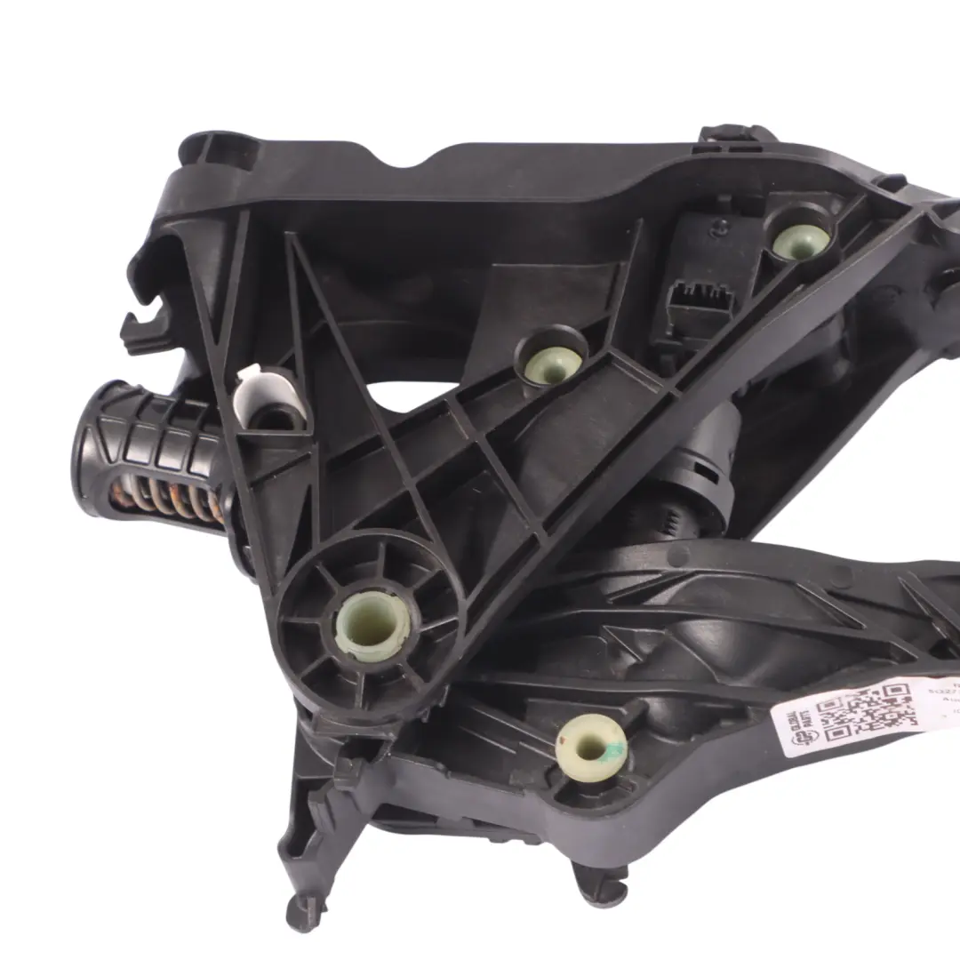 Clutch Pedal Assembly Manual 5Q2721059GA to Audi A3 8V with Part number 5Q2721059GG Audi A3 8V Clutch Pedal Assembly Manual 5Q2721059GA - SKU RHD-5Q2721059GG - Part number 5Q2721059GG