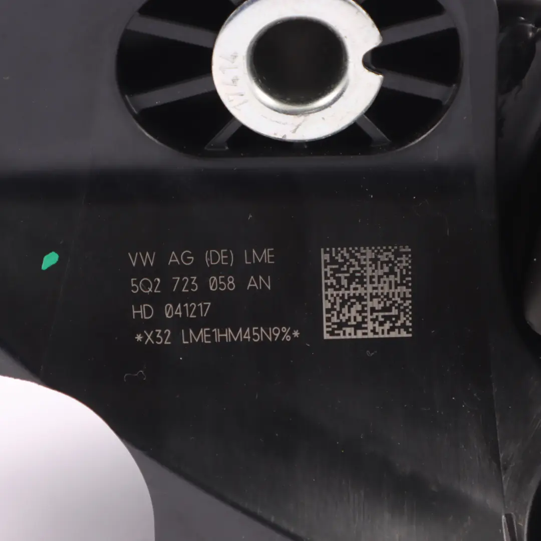 Brake Pedal Accelerator Assembly to Volkswagen Golf Sportsvan 1.5 TSI with Part number 5Q2723058AM Volkswagen Golf Sportsvan 1.5 TSI Brake Pedal Accelerator Assembly - SKU RHD-5Q2723058AM - Part number 5Q2723058AM