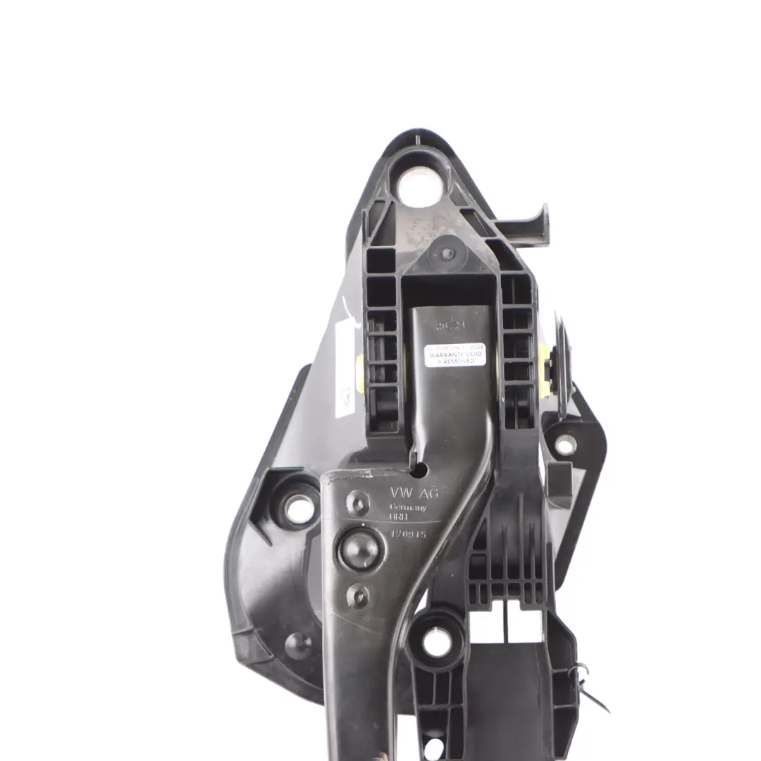 Brake Pedal Box Braking Unit Assembly Mounting to Audi A3 8V with Part number 5Q2723142G Audi A3 8V Brake Pedal Box Braking Unit Assembly Mounting - SKU RHD-5Q2723142G - Part number 5Q2723142G