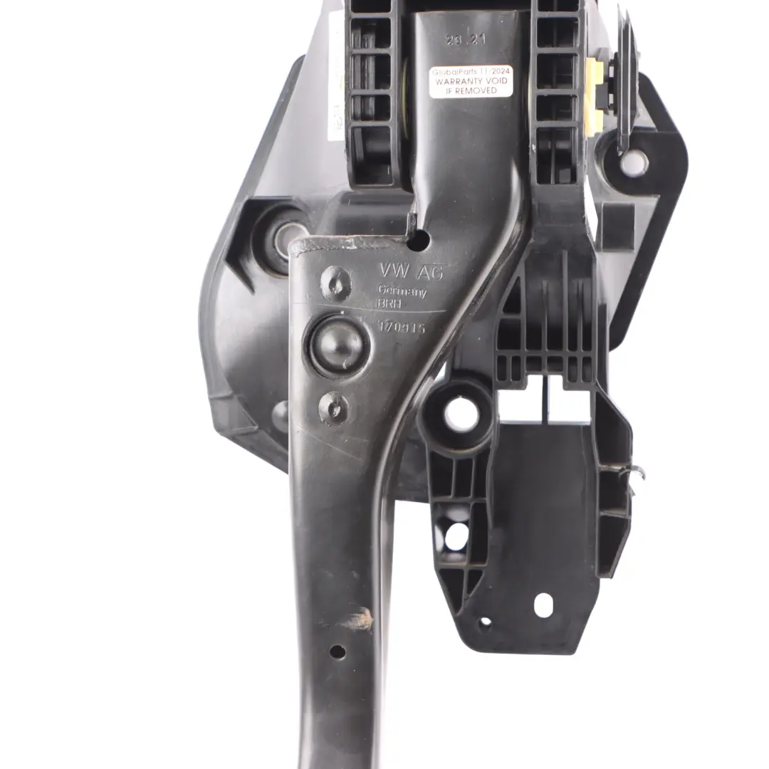 Brake Pedal Box Braking Unit Assembly Mounting to Audi A3 8V with Part number 5Q2723142G Audi A3 8V Brake Pedal Box Braking Unit Assembly Mounting - SKU RHD-5Q2723142G - Part number 5Q2723142G