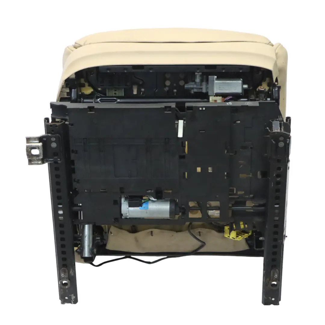 Front Seat BMW E60 E61 Comfort Beige Leather Dakota Right O/S with Memory to with Part number 7076645 Front Seat BMW E60 E61 Comfort Beige Leather Dakota Right O/S with Memory - SKU RHD-7076645 - Part number 7076645