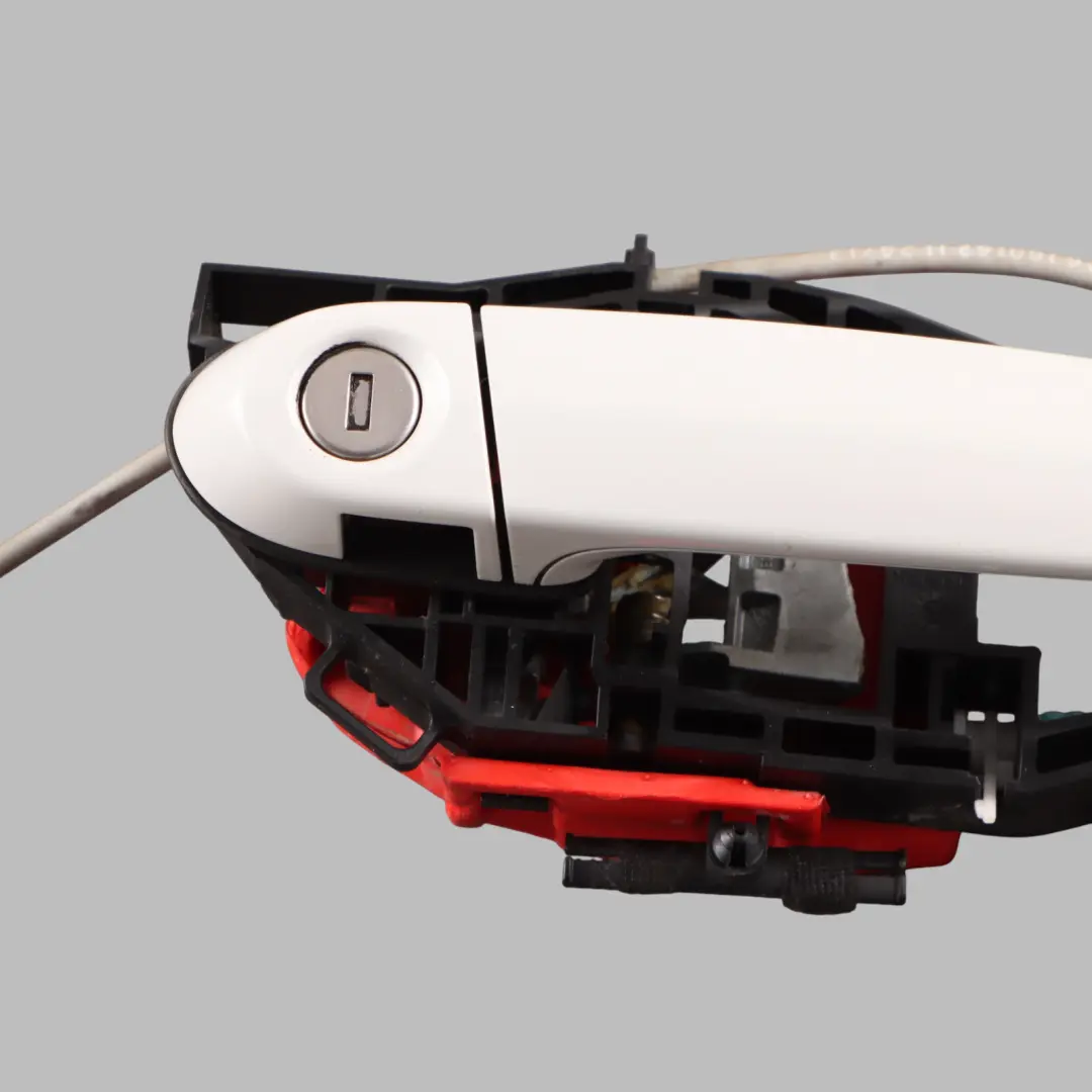 Door Handle BMW F30 F31 1 Front Right Outside Grab Alpinweiss Alpine White 300 to with Part number 7259830 Door Handle BMW F30 F31 1 Front Right Outside Grab Alpinweiss Alpine White 300 - SKU rhd-7259830-AW1 - Part number 7259830