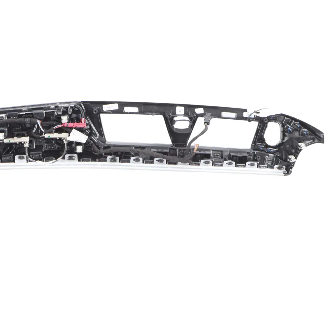 Dashboard Strip Glove Box Air Vent Cover Trim Pearl Chrome to BMW G30 G32 with Part number 8071618 BMW G30 G32 Dashboard Strip Glove Box Air Vent Cover Trim Pearl Chrome - SKU RHD-8071618 - Part number 8071618