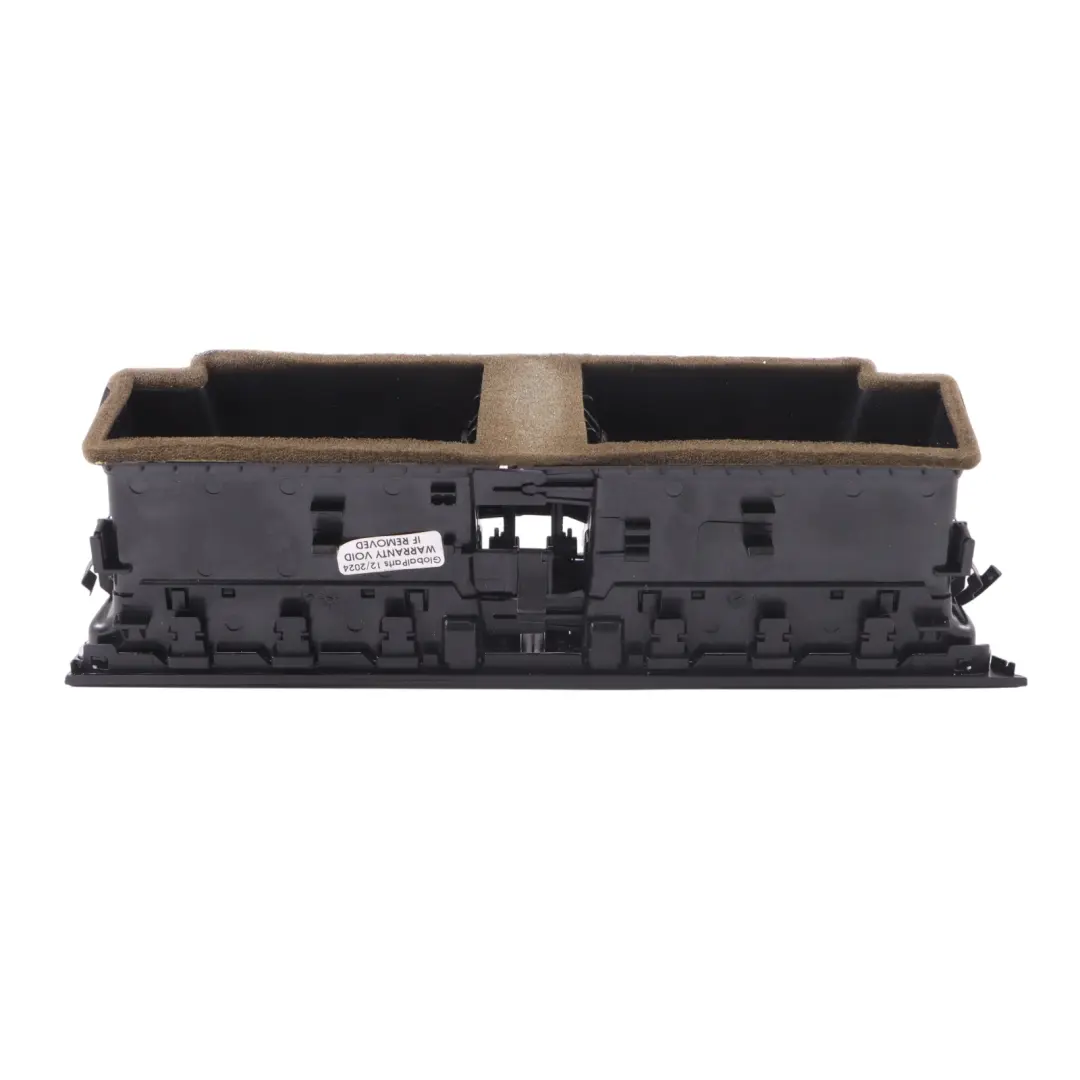 Middle Dashboard Centre Air Vent Grille to Audi A5 8T with Part number 8T2820951B Audi A5 8T Middle Dashboard Centre Air Vent Grille - SKU RHD-8T2820951B - Part number 8T2820951B