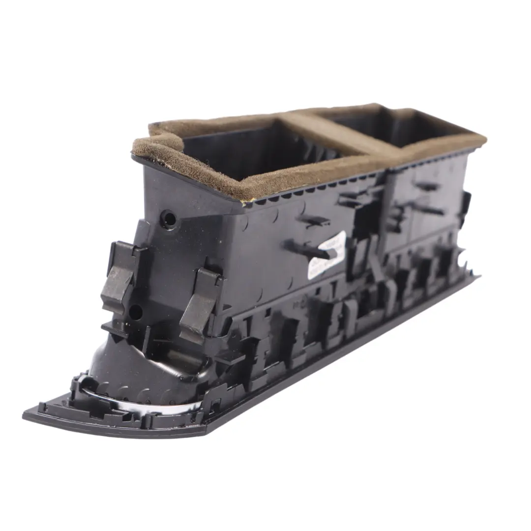 Middle Dashboard Centre Air Vent Grille to Audi A5 8T with Part number 8T2820951B Audi A5 8T Middle Dashboard Centre Air Vent Grille - SKU RHD-8T2820951B - Part number 8T2820951B