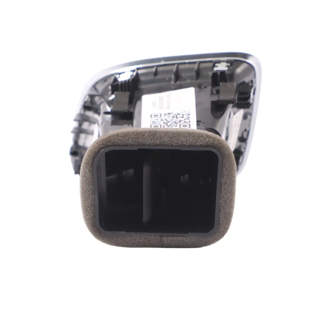 Audi Q3 8U Dashboard Air Intake Front Right O/S Ventilation Grille - SKU RHD-8U2820902E - Part number 8U2820902E