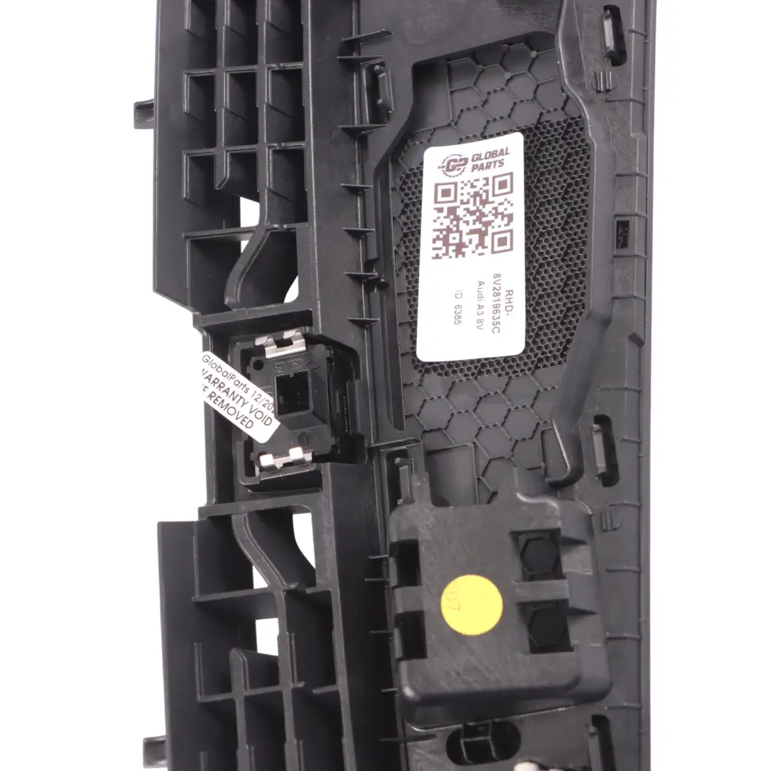 Audi A3 8V Dashboard Centre Air Vent Front Dash Nozzle Grille - SKU RHD-8V2819635C - Part number 8V2819635C