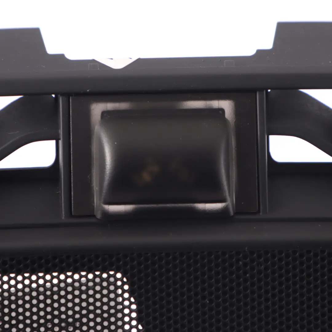 Dashboard Centre Air Vent Front Dash Nozzle Grille to Audi A3 8V with Part number 8V2819635C Audi A3 8V Dashboard Centre Air Vent Front Dash Nozzle Grille - SKU RHD-8V2819635C - Part number 8V2819635C