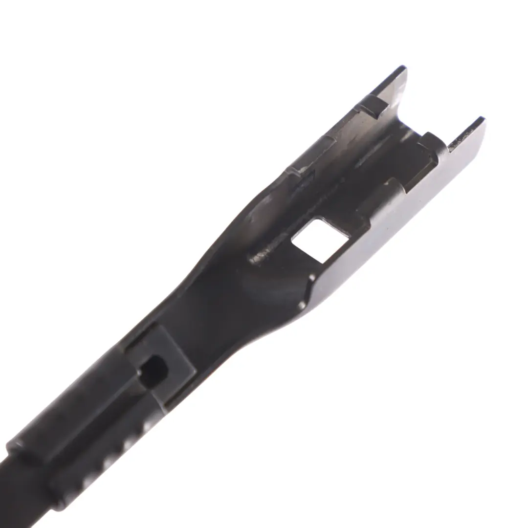 Front Windscreen Left N/S Wiper Arm to Audi A3 8V Convertible with Part number 8V2955407A Audi A3 8V Convertible Front Windscreen Left N/S Wiper Arm - SKU RHD-8V2955407A - Part number 8V2955407A