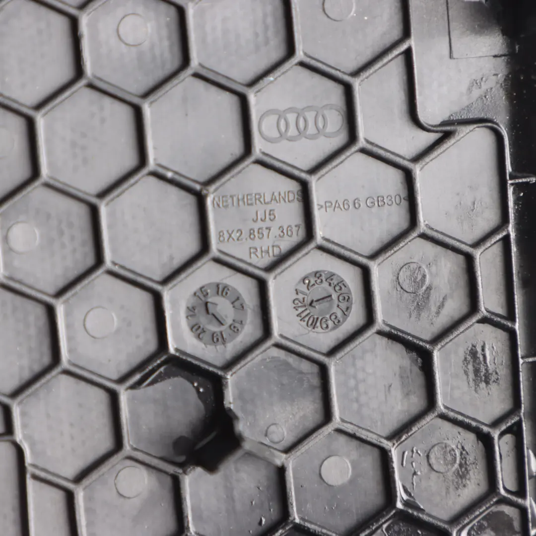 Top Dashboard Speaker Cover Trim Grill to Audi A1 8X with Part number 8X2857367 Audi A1 8X Top Dashboard Speaker Cover Trim Grill - SKU RHD-8X2857367 - Part number 8X2857367