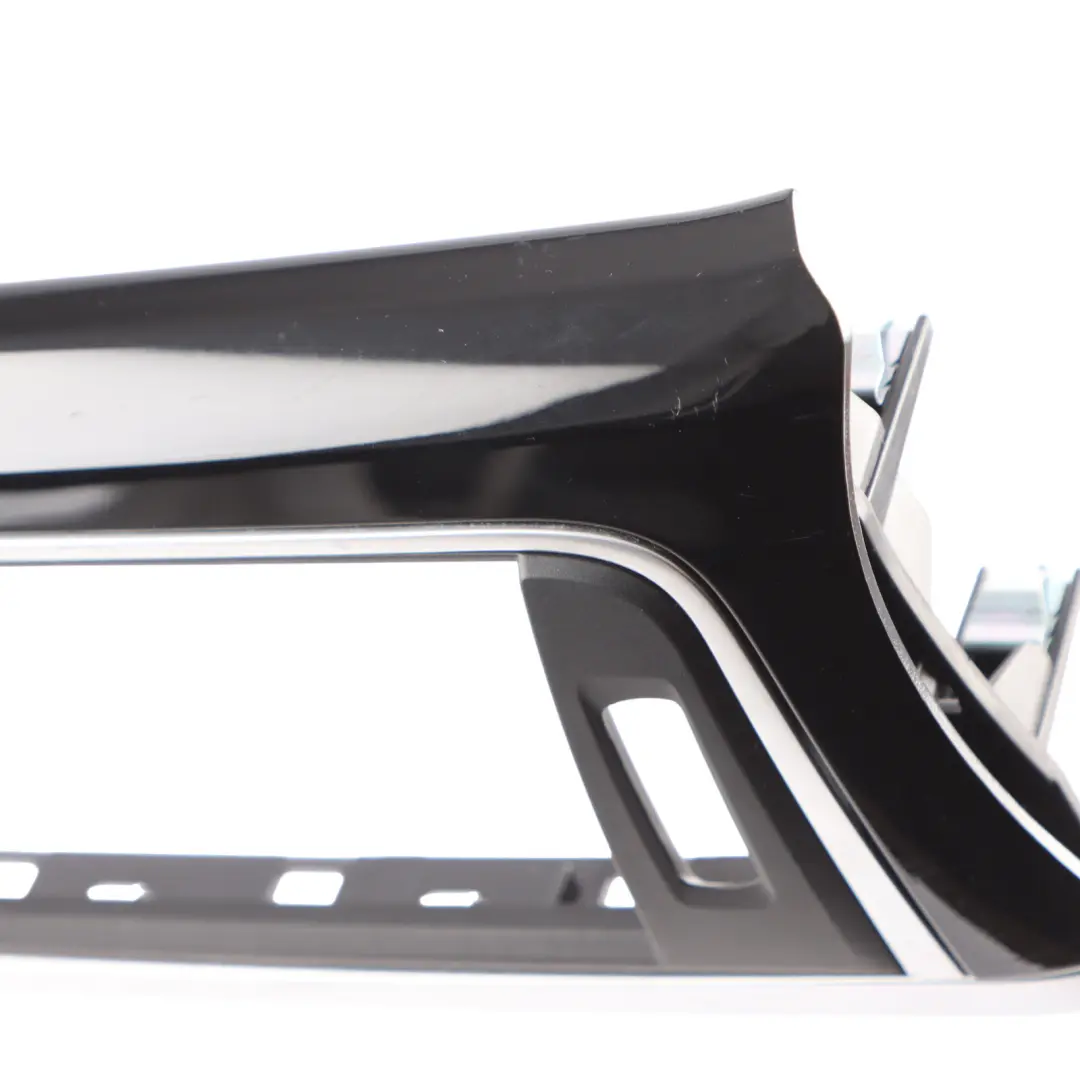 Dashboard Trim BMW F30 F31 Strip Console Cover Panel Perlglanz Chrom Gloss to with Part number 9318072 Dashboard Trim BMW F30 F31 Strip Console Cover Panel Perlglanz Chrom Gloss - SKU rhd-9318072 - Part number 9318072