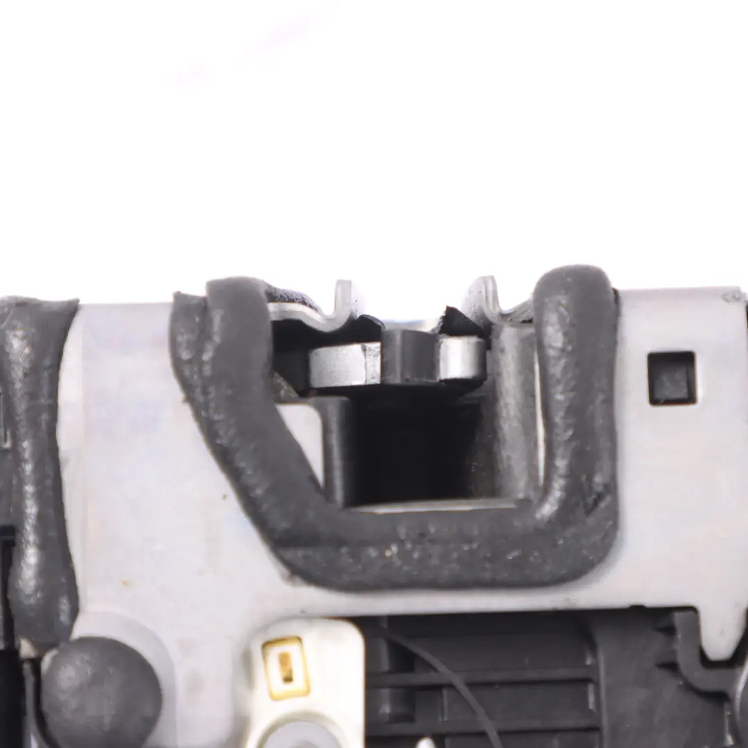 Front Door Lock Actuator Mechanism Right O/S Assembly to Mercedes A238 with Part number A0997208601 Mercedes A238 Front Door Lock Actuator Mechanism Right O/S Assembly - SKU RHD-A0997208601 - Part number A0997208601