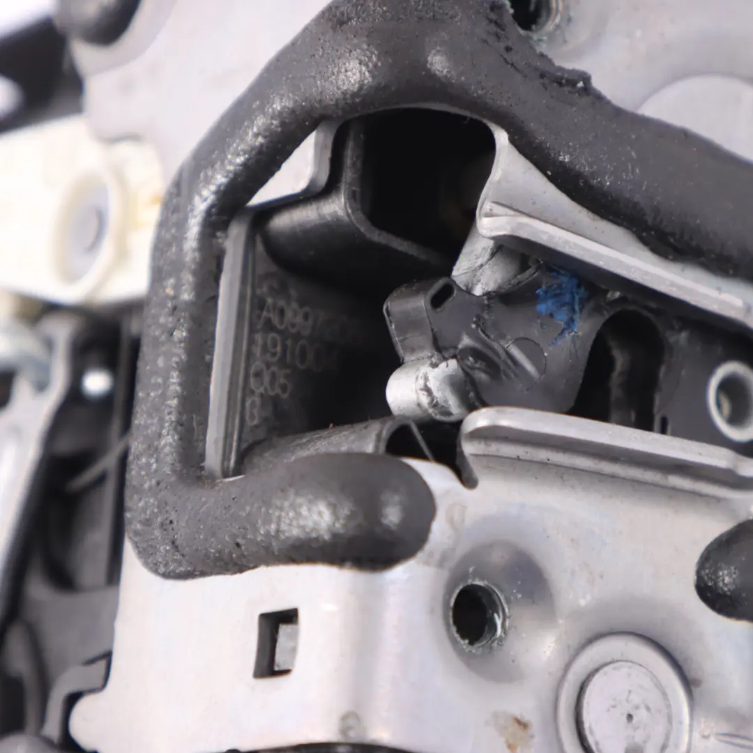 Front Door Lock Actuator Mechanism Right O/S Assembly to Mercedes A238 with Part number A0997208601 Mercedes A238 Front Door Lock Actuator Mechanism Right O/S Assembly - SKU RHD-A0997208601 - Part number A0997208601