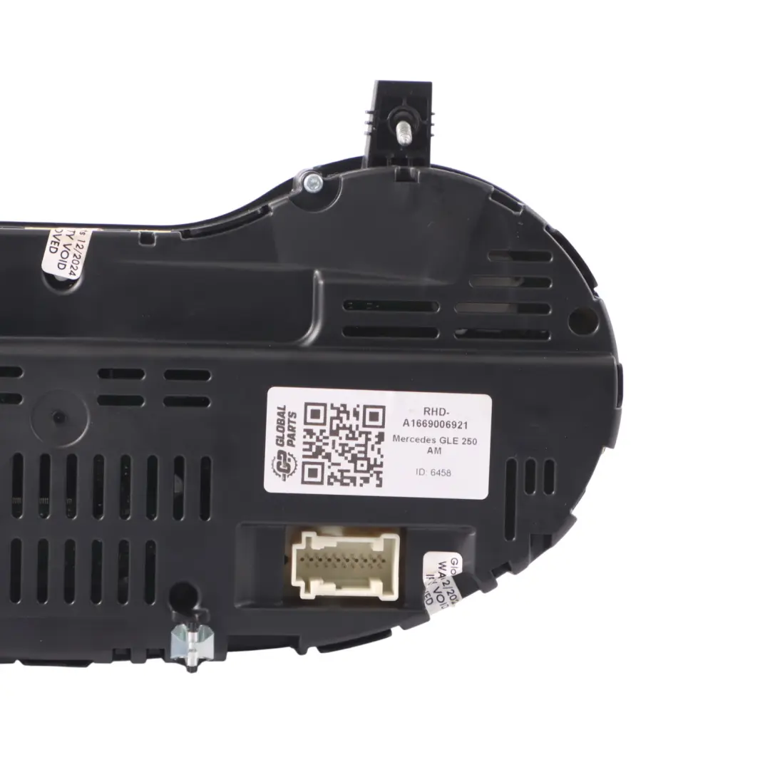 Instrument Cluster Speedometer Automatic to Mercedes GLE W166 Diesel with Part number A1669006921 Mercedes GLE W166 Diesel Instrument Cluster Speedometer Automatic - SKU RHD-A1669006921 - Part number A1669006921
