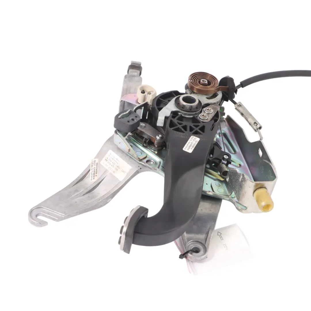 Hand Brake Pedal Foot Pedal Unit to Mercedes W204 C207 with Part number A2044200384 Mercedes W204 C207 Hand Brake Pedal Foot Pedal Unit - SKU RHD-A2044200384-2 - Part number A2044200384