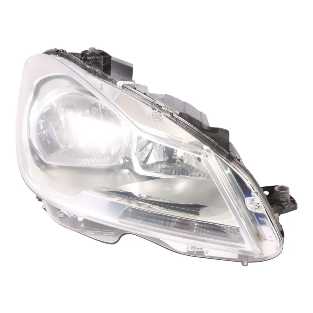 Headlamp Headlight Lamp Light Front Right O/S to Mercedes W204 with Part number A2048205259 Mercedes W204 Headlamp Headlight Lamp Light Front Right O/S - SKU RHD-A2048205259-1 - Part number A2048205259