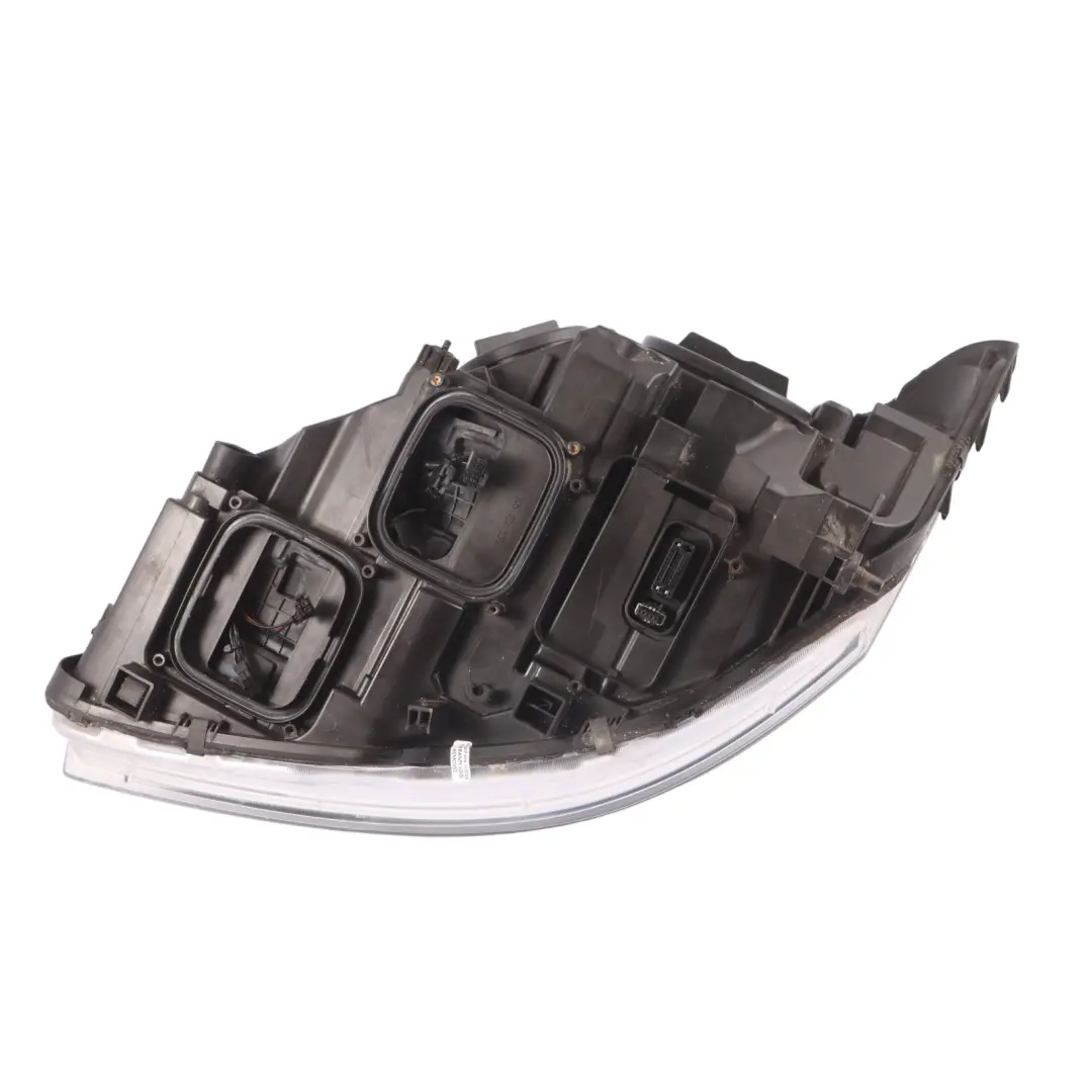 Headlight Bi-Xenon Headlamp Light Front Right O/S to Mercedes W221 with Part number A2218206439 Mercedes W221 Headlight Bi-Xenon Headlamp Light Front Right O/S - SKU RHD-A2218206439 - Part number A2218206439