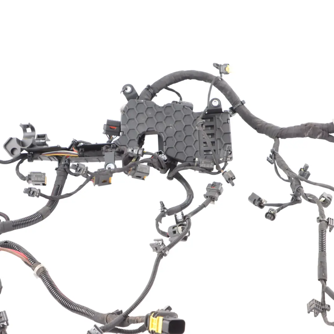 C200 W205 Petrol M264 Engine Wiring Harness Loom to Mercedes with Part number A2641503301 Mercedes C200 W205 Petrol M264 Engine Wiring Harness Loom - SKU RHD-A2641503301 - Part number A2641503301