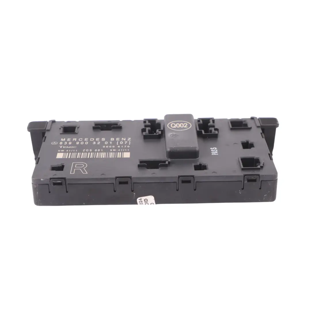 Door Front Right O/S Central Control Module to Mercedes W639 with Part number A6399003201 Mercedes W639 Door Front Right O/S Central Control Module - SKU RHD-A6399003201 - Part number A6399003201