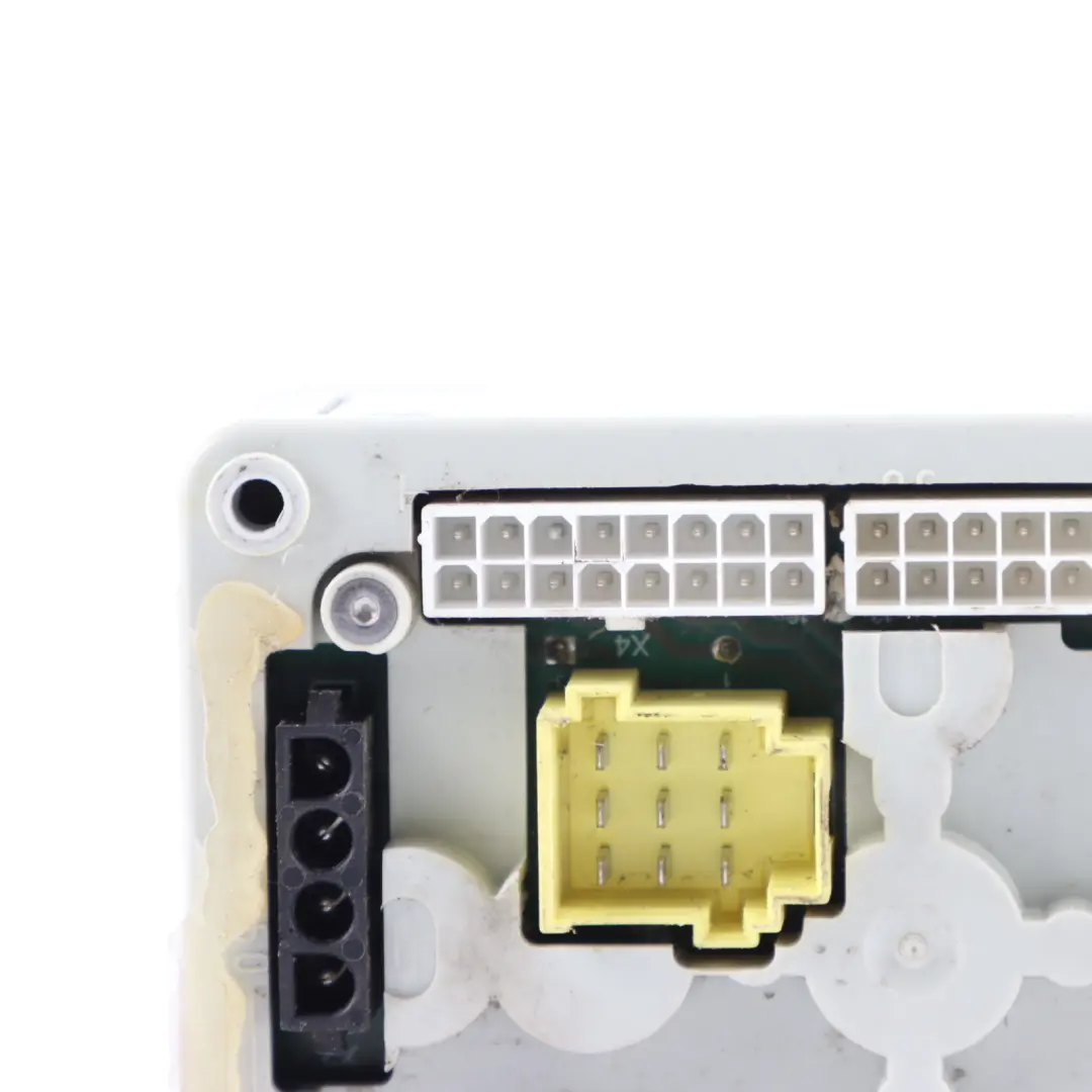 Trefor Tripl Electric Cargo Scooter Control Module Fuse Box to with Part number T1590001100 Trefor Tripl Electric Cargo Scooter Control Module Fuse Box - SKU T1590001100 - Part number T1590001100