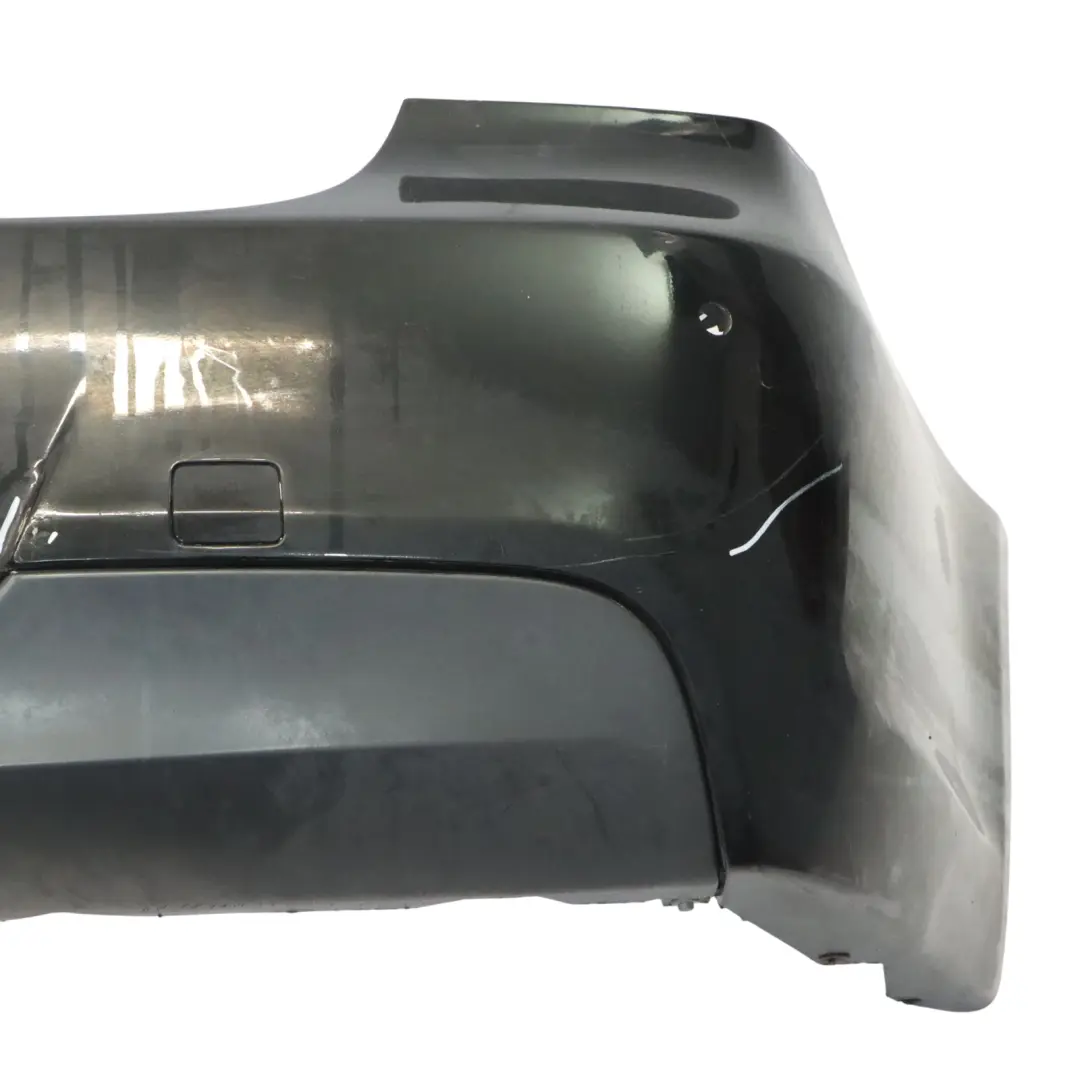 Zderzak Tylny M-Pakiet PDC Black Sapphire Czarny Metalik - 475 do BMW E90 o numerze 0033541 BMW E90 Zderzak Tylny M-Pakiet PDC Black Sapphire Czarny Metalik - 475 - SKU 0033541-BS5 - Numer Części 0033541