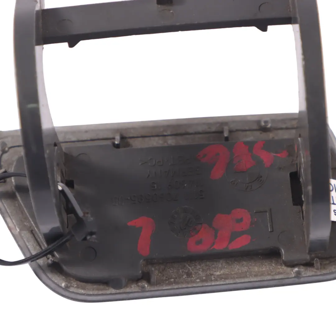 BMW E60 Osłona Zaślepka Spryskiwacza Lampy Lewy Przód Srebrna - SKU 0149264-SBG - Numer Części 0149264