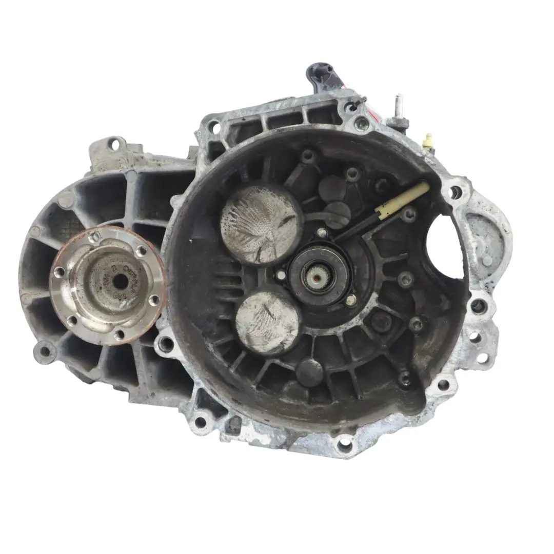 CFGB Cambio Manuale NFW 6 Velocità GARANZIA per Audi A3 8P 2.0 TDI con numero di parte 02Q300048R Audi A3 8P 2.0 TDI CFGB Cambio Manuale NFW 6 Velocità GARANZIA - SKU 02Q300048R - Numero di parte 02Q300048R