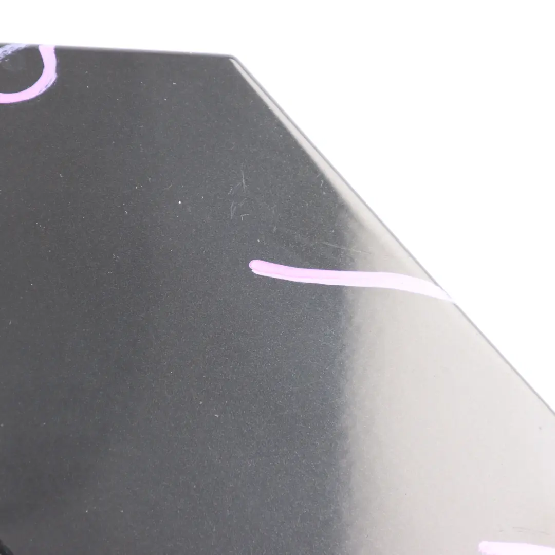 Cache De Hayon Arrière Noir Saphir - 475 pour BMW X3 E83 à propos du numéro de pièce 0303042 BMW X3 E83 Cache De Hayon Arrière Noir Saphir - 475 - SKU 0303042-BS4 - Numéro de pièce 0303042