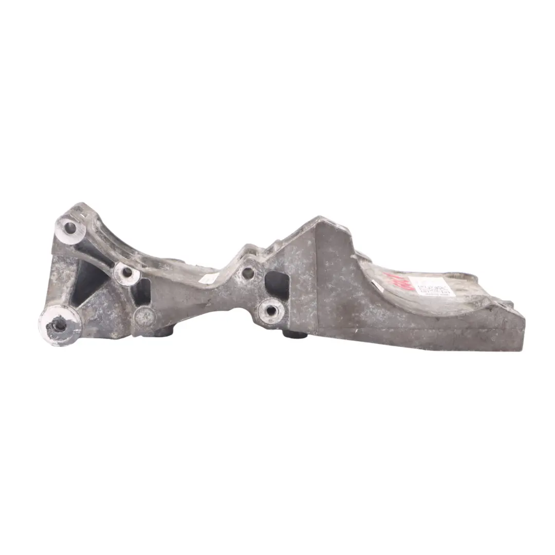 Supporto staffa alternatore 2.0 TDI per Volkswagen VW Golf 5 con numero di parte 03G903143F Volkswagen VW Golf 5 Supporto staffa alternatore 2.0 TDI - SKU 03G903143F - Numero di parte 03G903143F