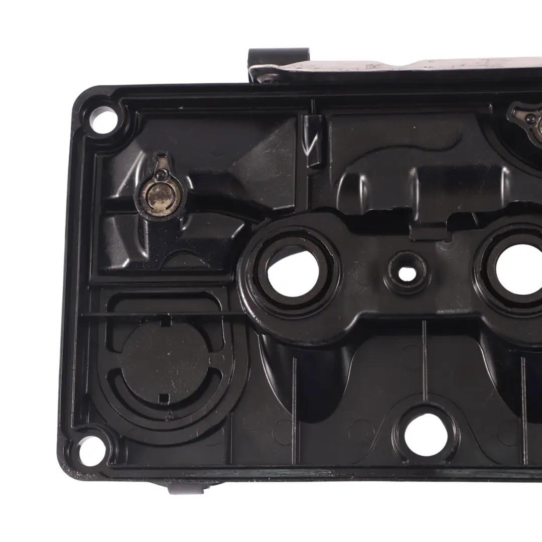 Panneau bascule moteur Cache-arbre cames pour Audi A3 8V 2.0 TDI Diesel à propos du numéro de pièce 03L103469R Audi A3 8V 2.0 TDI Diesel Panneau bascule moteur Cache-arbre cames - SKU 03L103469R - Numéro de pièce 03L103469R