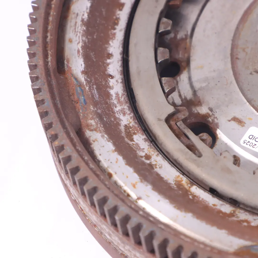 Gearbox Flywheel Dual Mass to Audi A3 8V Skoda Octavia Manual with Part number 03L105266DP Audi A3 8V Skoda Octavia Manual Gearbox Flywheel Dual Mass - SKU 03L105266DP - Part number 03L105266DP