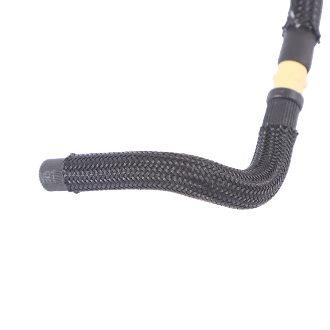 Tuyau carburant retour d'alimentation pour Volkswagen Tiguan 5N à propos du numéro de pièce 03L130235AD Volkswagen Tiguan 5N Tuyau carburant retour d'alimentation - SKU 03L130235AD - Numéro de pièce 03L130235AD