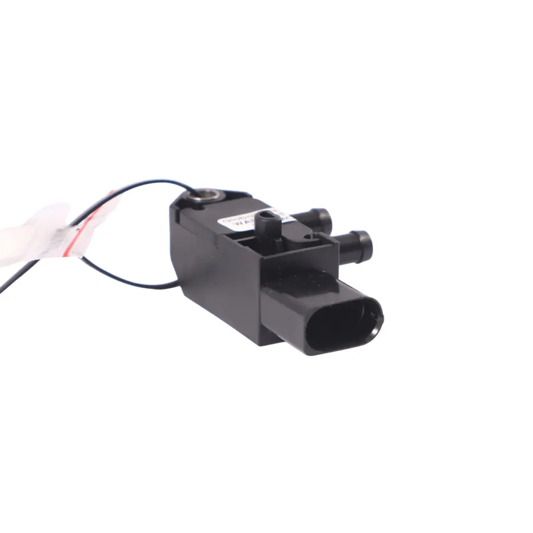 Exhaust DPF Pressure Sensor Monitor to Audi A3 8V 2.0 Diesel with Part number 03L906051B Audi A3 8V 2.0 Diesel Exhaust DPF Pressure Sensor Monitor - SKU 03L906051B - Part number 03L906051B