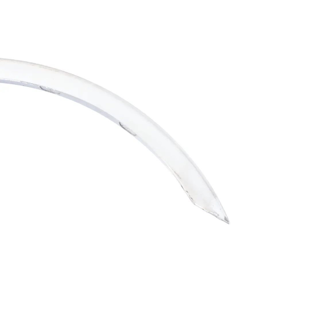 Cubre Paso de Rueda M Sport Delantero Izquierdo Gris Spacegrau - A52 para BMW X3 E83 con número de pieza 0403483 BMW X3 E83 Cubre Paso de Rueda M Sport Delantero Izquierdo Gris Spacegrau - A52 - SKU 0403483-SCG - Número de pieza 0403483