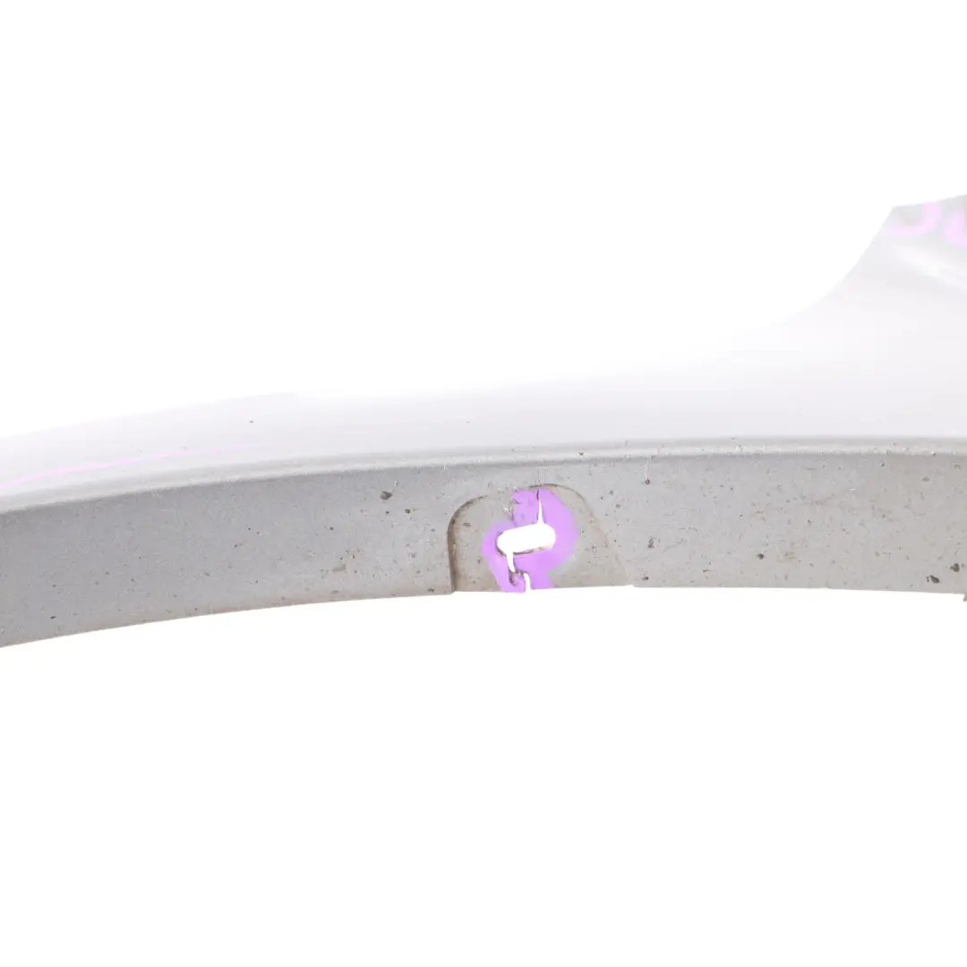 Cubre Paso de Rueda M Sport Delantero Izquierdo Gris Spacegrau - A52 para BMW X3 E83 con número de pieza 0403483 BMW X3 E83 Cubre Paso de Rueda M Sport Delantero Izquierdo Gris Spacegrau - A52 - SKU 0403483-SCG - Número de pieza 0403483